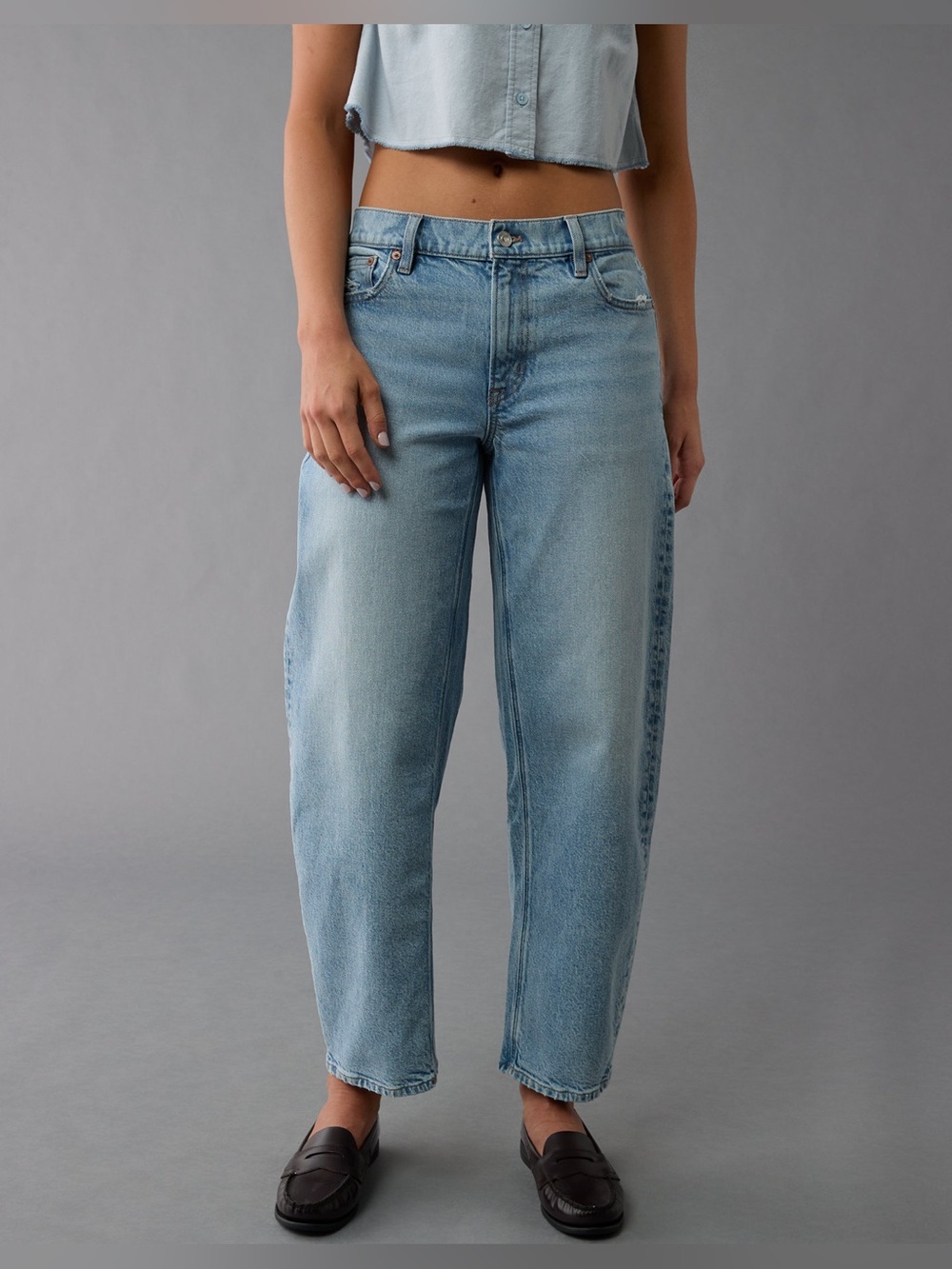 American Eagle Barrel Jeans Stretch Light Wash 8 Regular